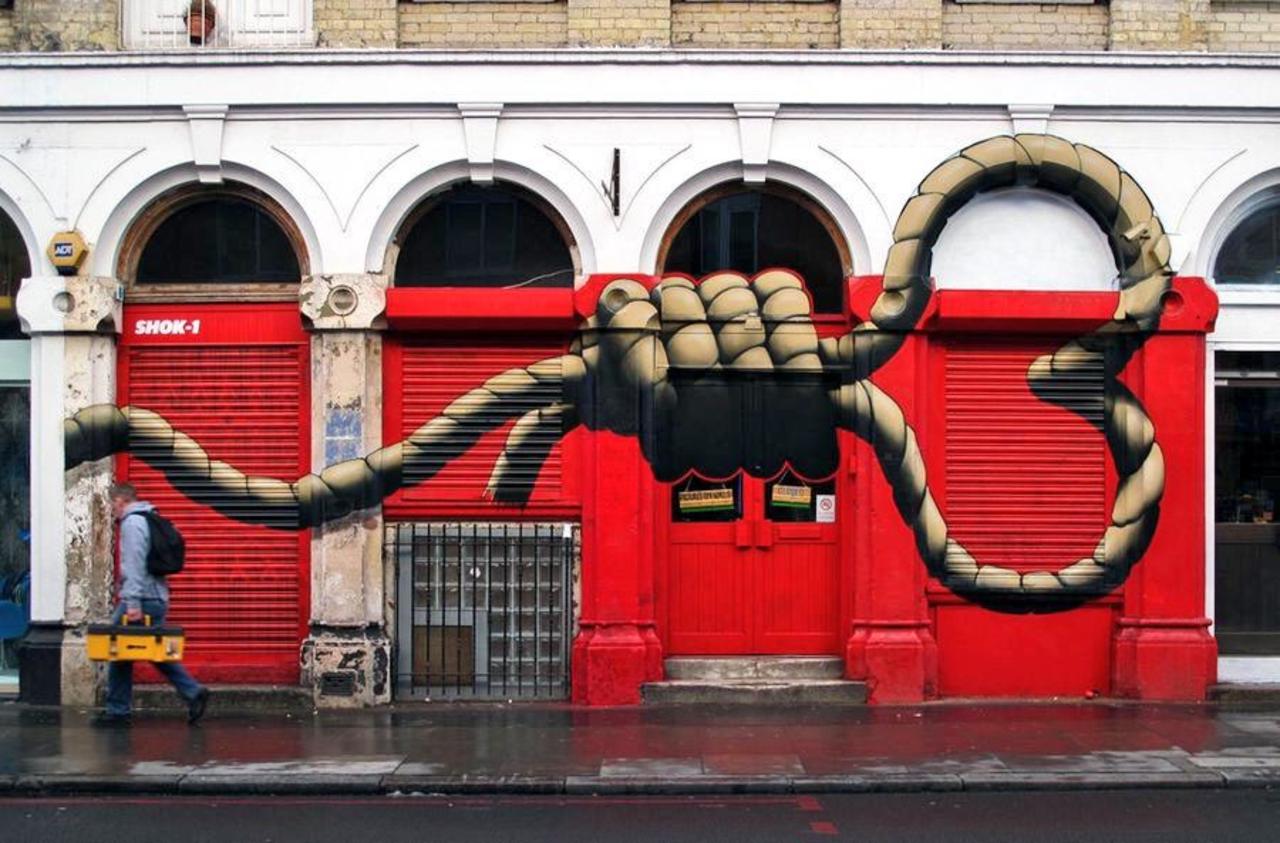 Shok-1
London

#streetart #art #urbanart #graffiti http://t.co/KtV9zmYWj1