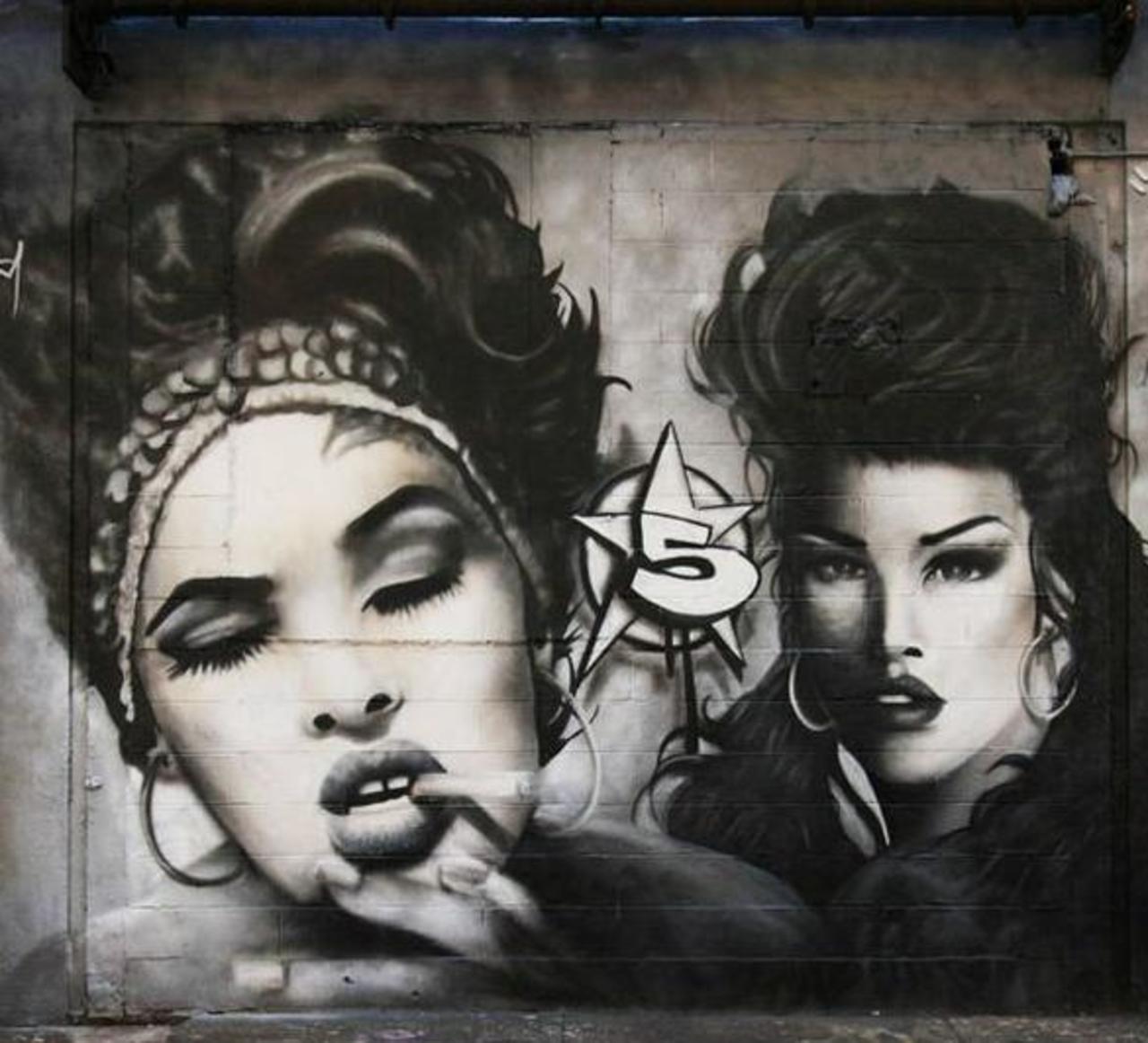 #art #streetart #graffiti http://t.co/NuvsCsUcHc