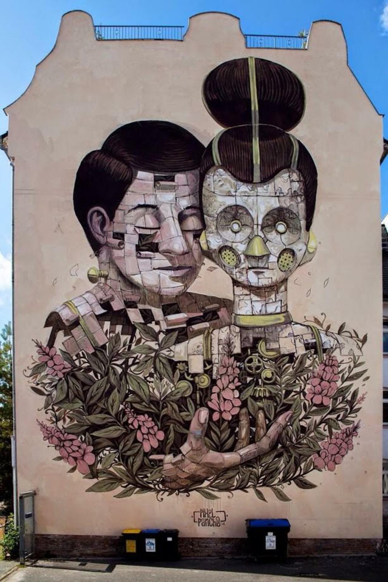 "@GoogleStreetArt: Street art in Halle (Freiimfelde), Germany, by Italian artist Pixel Pancho

#art #streetart http://t.co/L9HeH1pMD7"