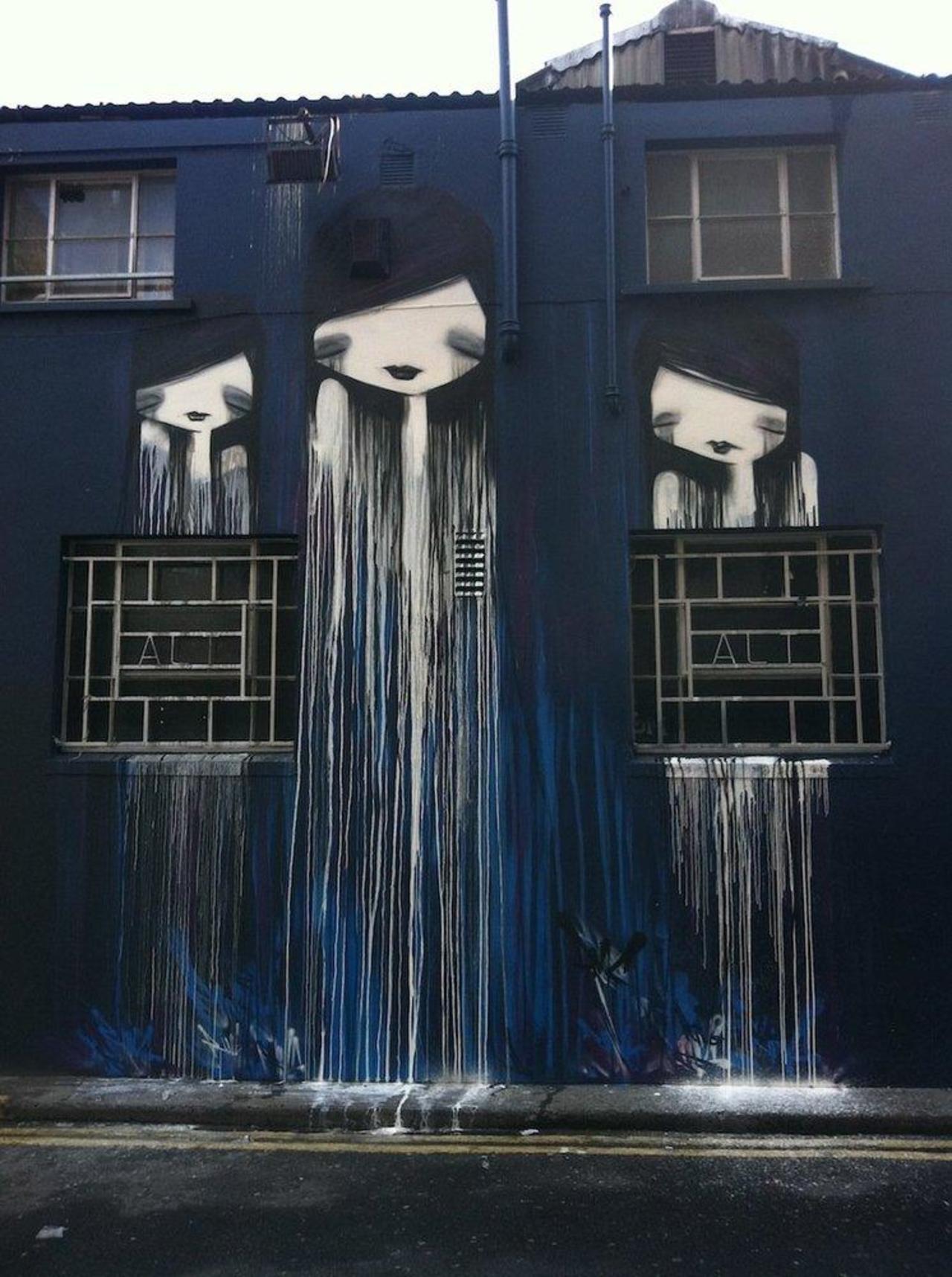 Melting fashion. Check this awesome piece and many more here: http://bit.ly/12kCW43 #graffiti #art http://t.co/jFNjUJhnSe