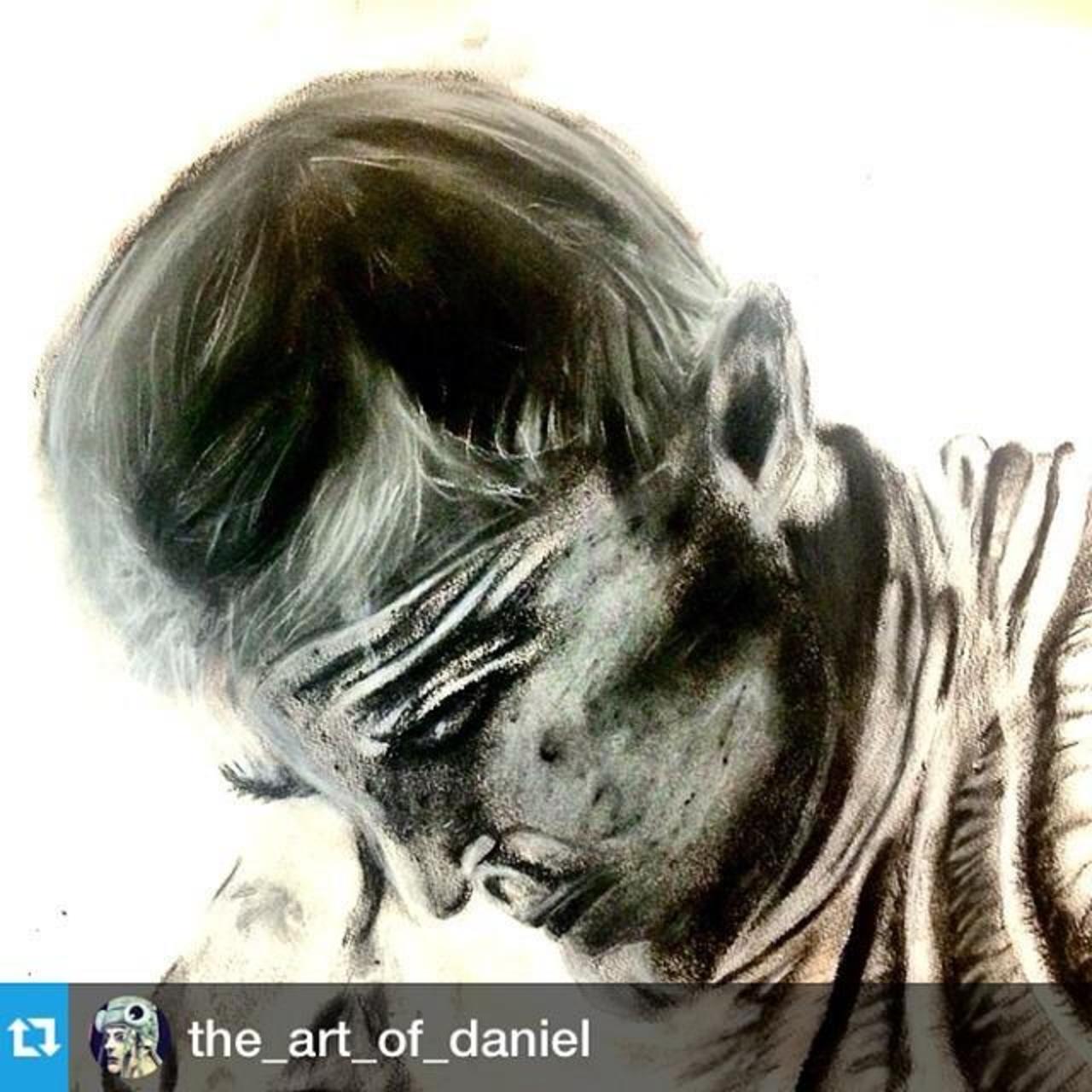 #Repost @the_art_of_daniel⁰・・・⁰More work on the portrait
#art #artist #artcontest #q #dr... http://ift.tt/1wodCHA http://t.co/7I0hng3V33