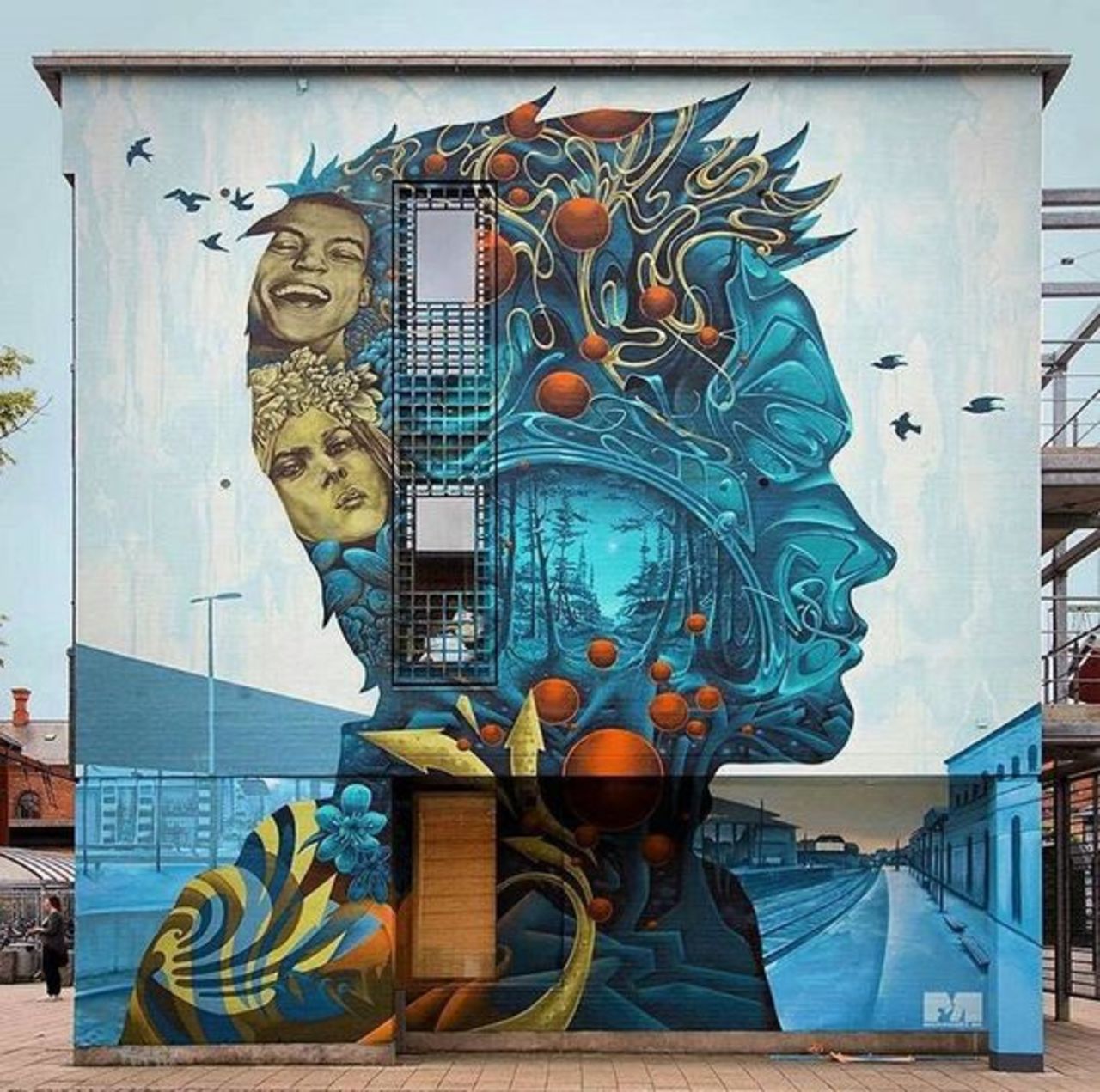 ... the world inside. Art by Nameoner e Michael Wisniewski in Slagelse, Denmark #StreetArt #Art #Human #Inside #memories #Graffiti #Mural #UrbanArt https://t.co/6dGg9m1oYD