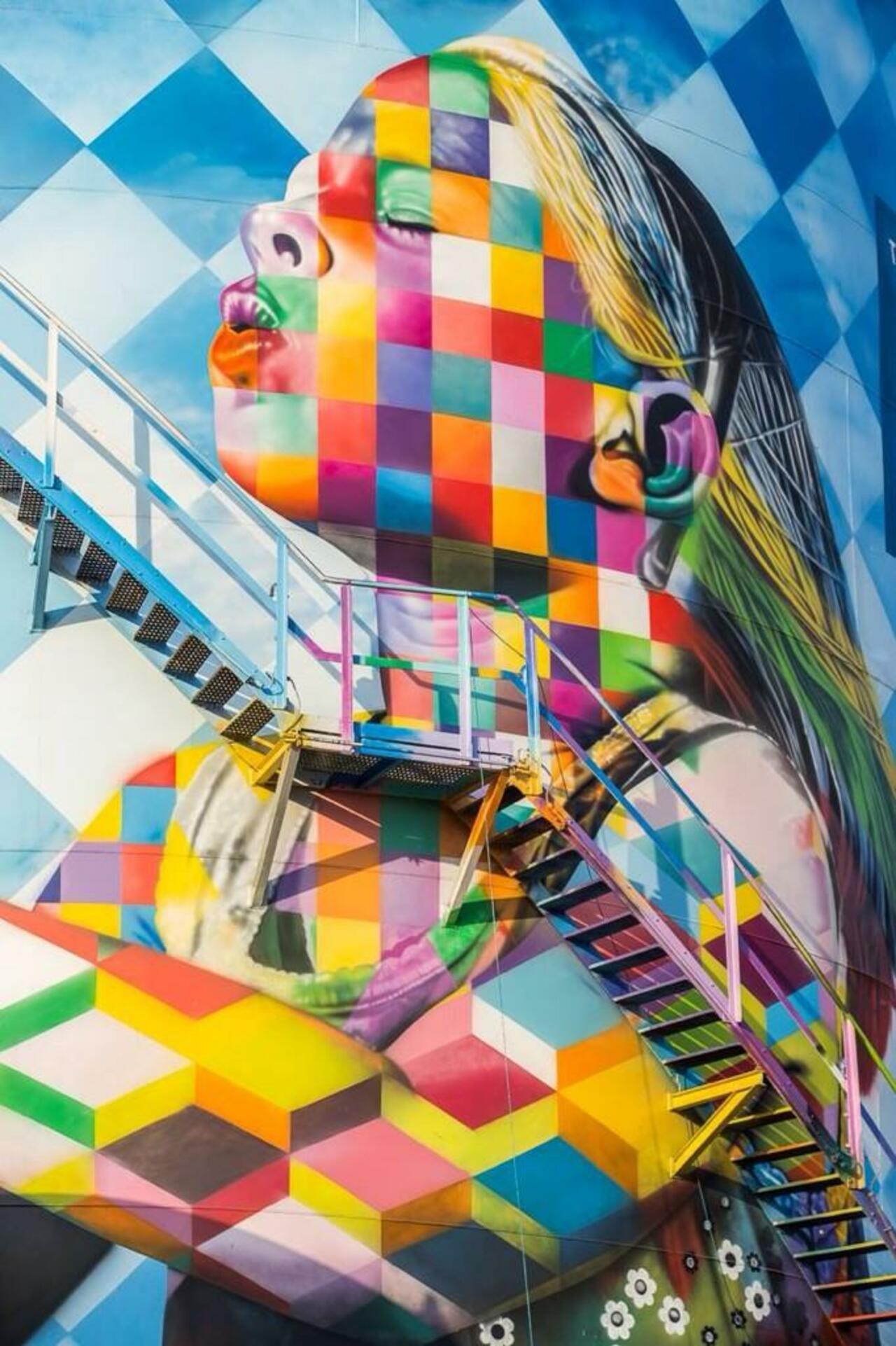Artist Eduardo Kobra new stunning Street Art project located in Cubatão, Brazil #art #mural #graffiti #streetart http://t.co/71eF4jMyXG