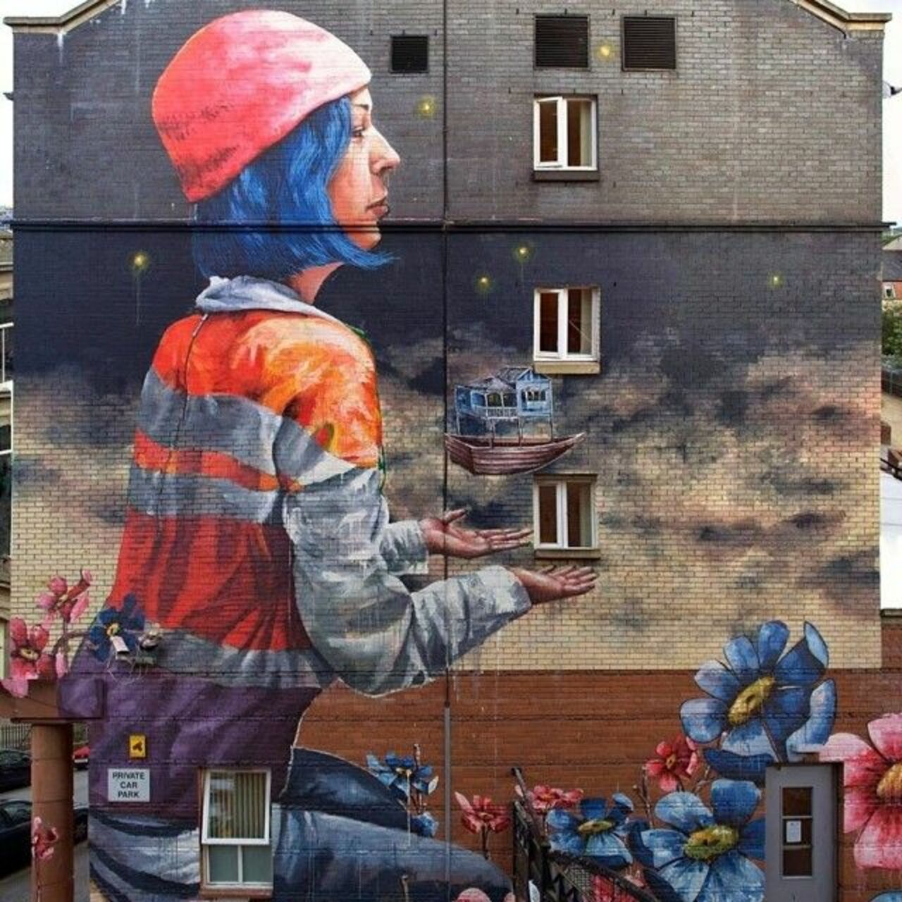 Fintan Magee 

#Graffiti #StreetArt #Mural #painting #Urban #Art http://t.co/im3ixNg334
