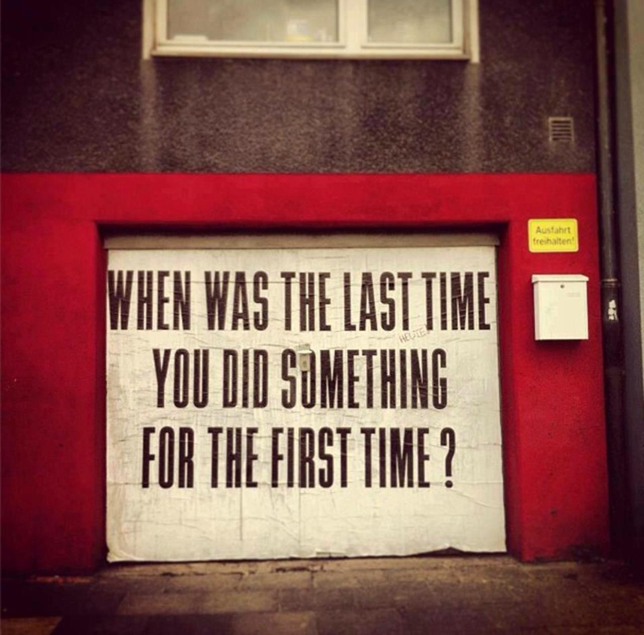 "When was the last time?" • @GoogleStreetArt #art #mural #graffiti #streetart #funky #dope . : http://t.co/gukydRfmcq