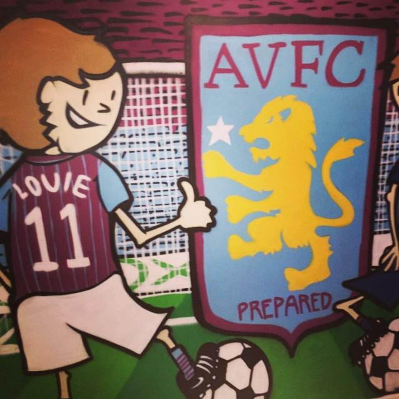 Aston Villa emblem with players #graffiti #graffitibox #kidsbedroom #bedroom #mural #artwork #art #football #footba… http://t.co/4qHm3pVlza