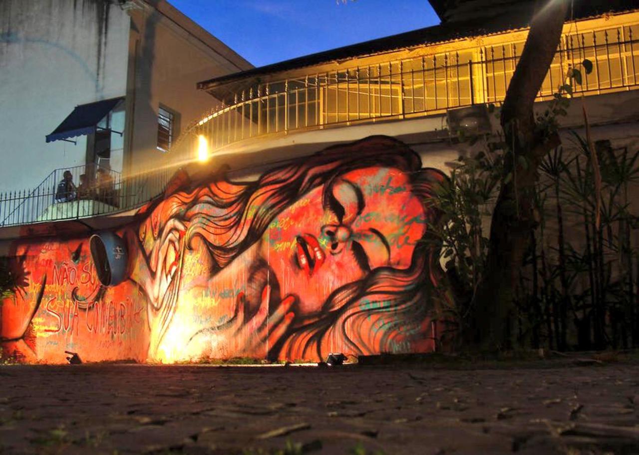 Anarkia
Rio de Janeiro, Brazil
#streetart #art #graffiti #mural http://t.co/Epigyr5emn