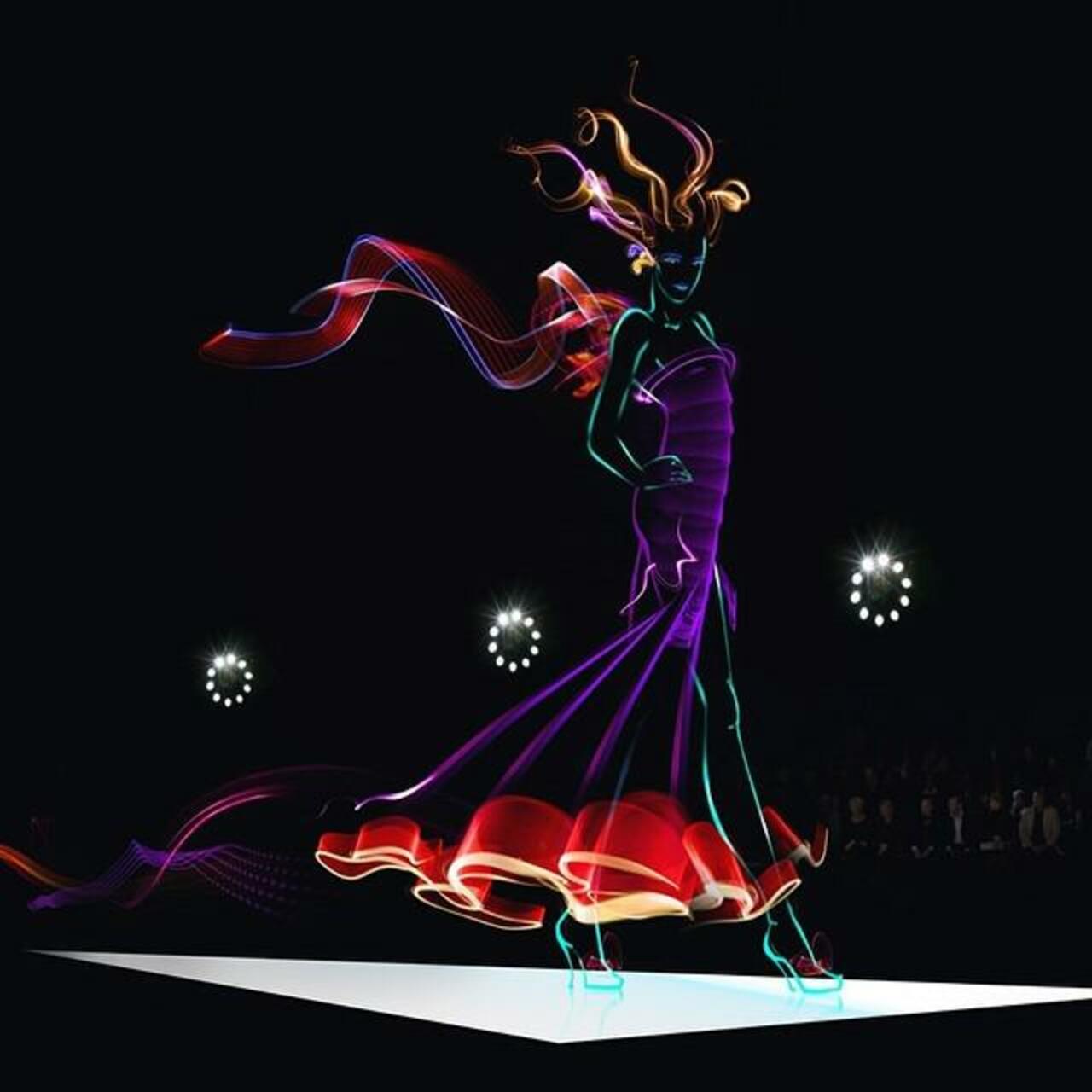 Light trail fashion  Incredible photo by Lichtfaktor #lightart #stayinspired #intotheam http://t.co/NBc2WoB5Kp