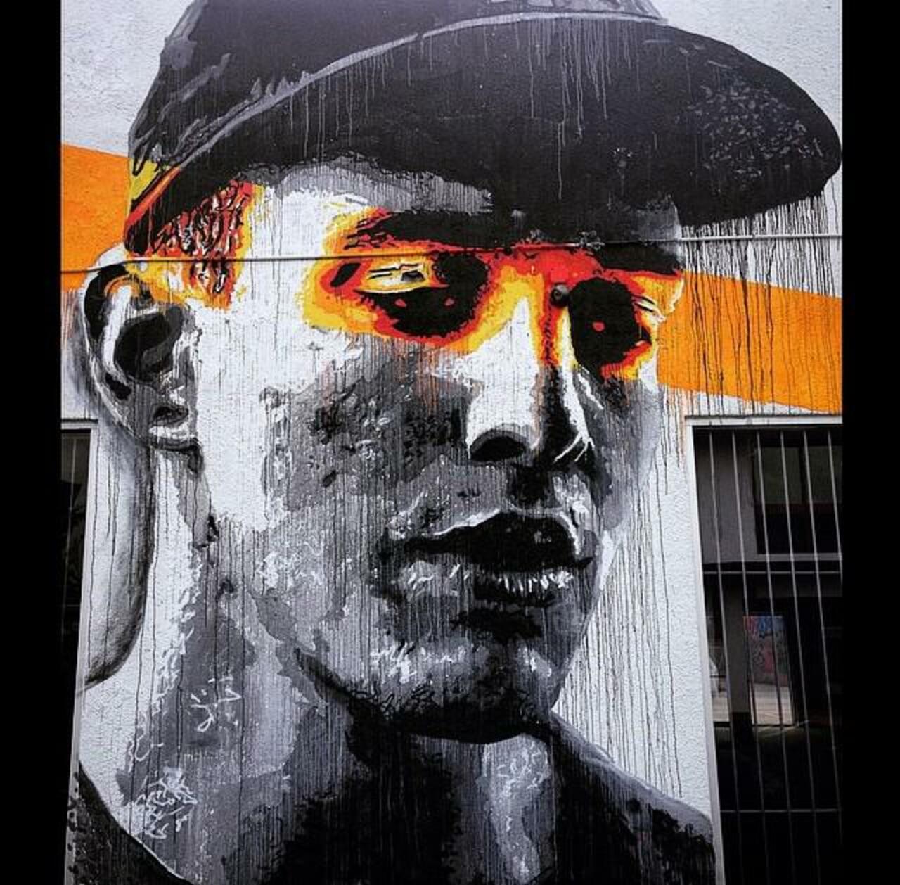 Artist Nils Westergard Street Art portrait in Miami 

#art #graffiti #mural #streetart http://t.co/QXHi4w06Yc