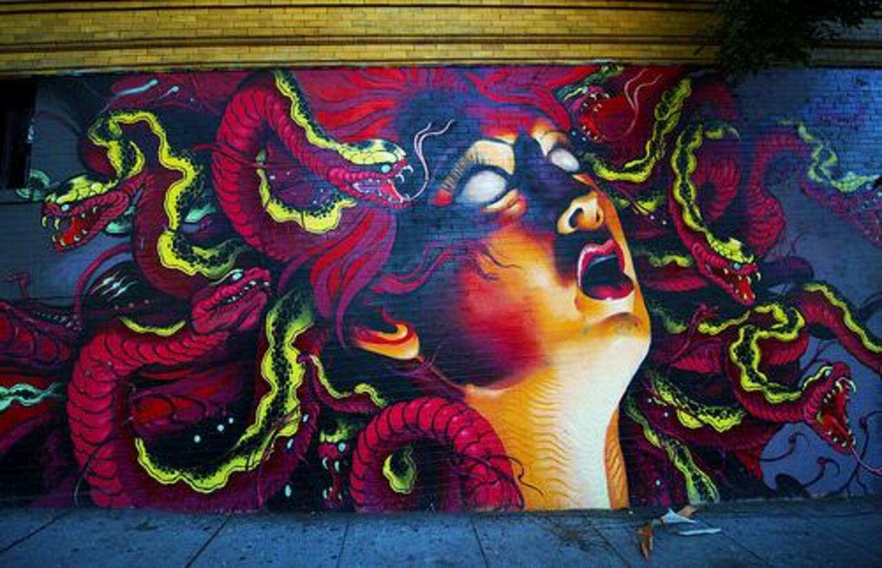 Medusa Masonic in San Francisco. Insanely good #art work. Find more: http://bit.ly/1rAkKdo  #graffiti http://t.co/5BrZ3JWyvv