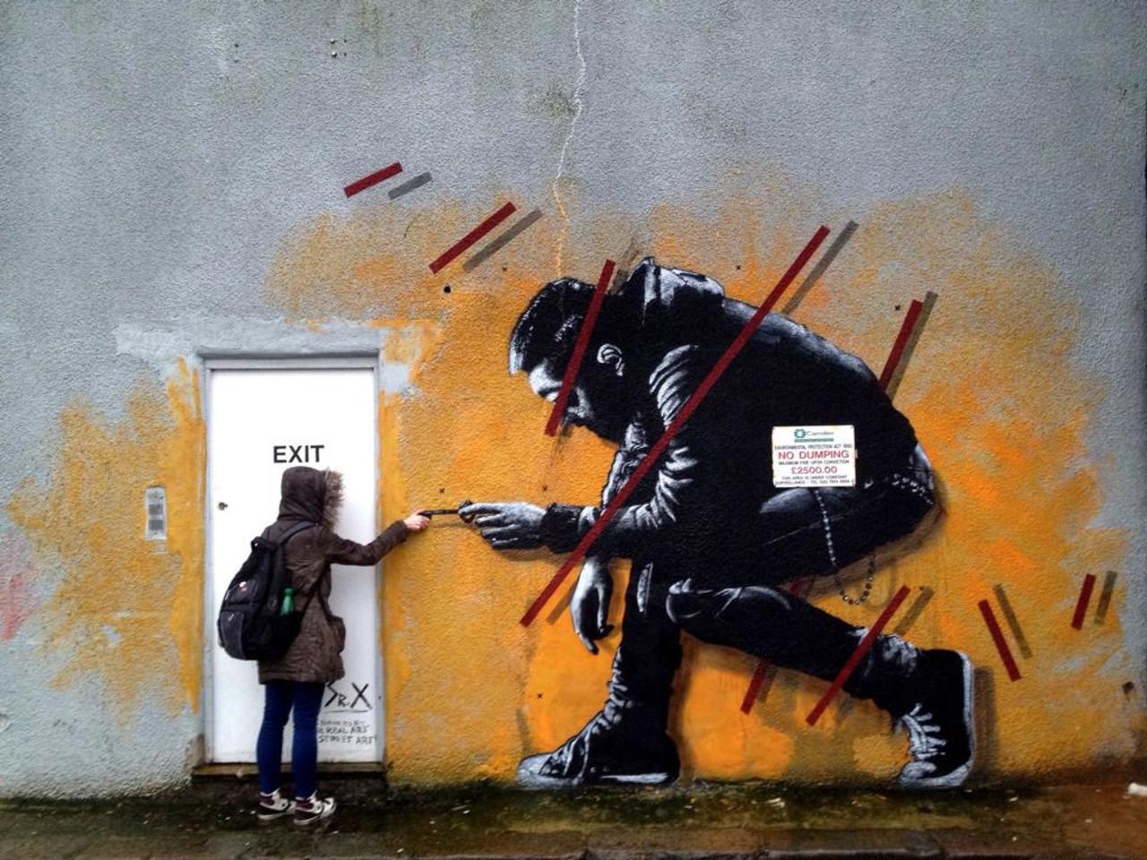 RT "@GoogleStreetArt: 'Exit' 

Superb Street Art by Sr.X in London 
Pic - Ugz 

#art #arte #graffiti #streetart http://t.co/VPBxoknoJM"