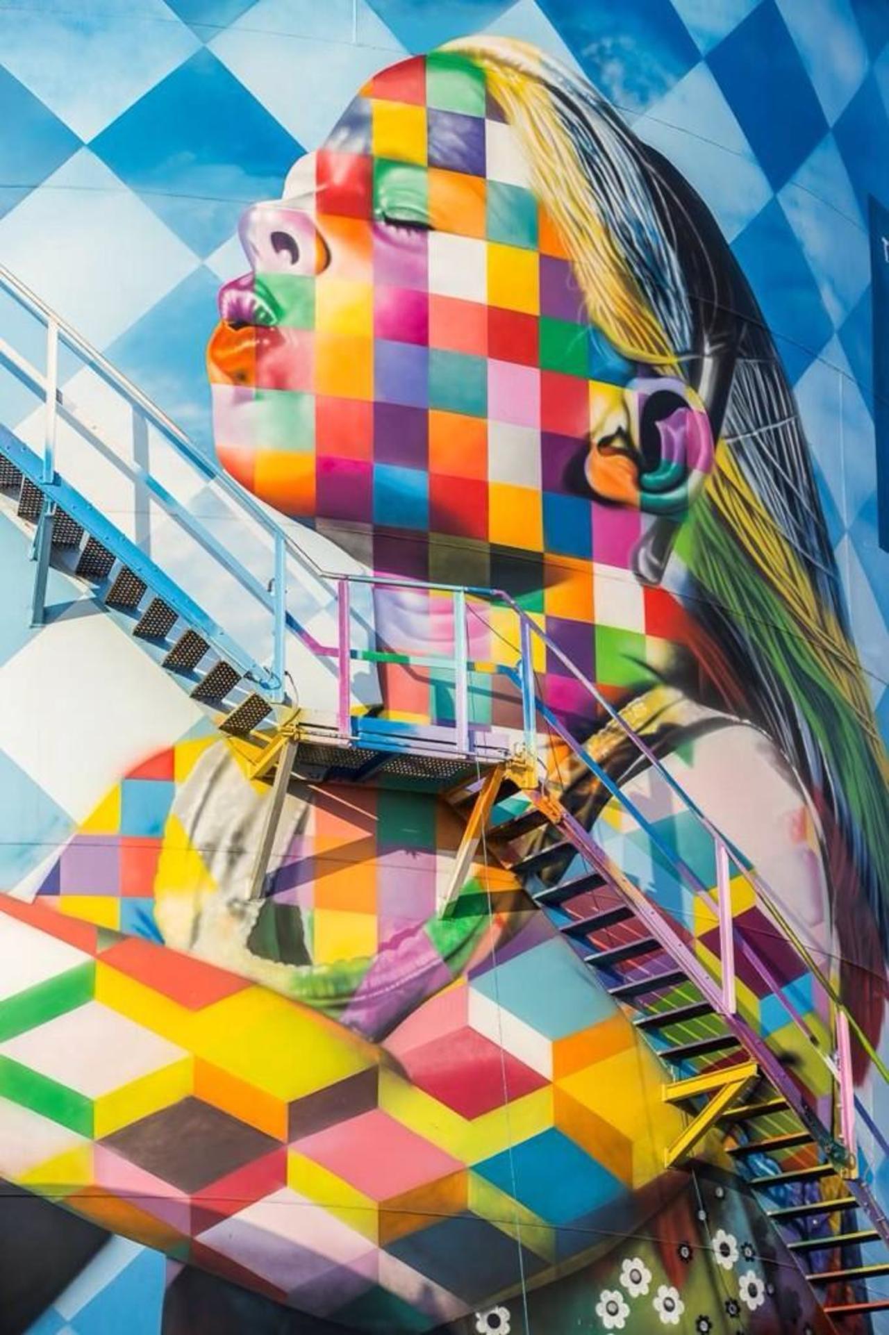 Artist Eduardo Kobra new stunning Street Art project located in Cubatão, Brazil #art #mural #graffiti #streetart http://t.co/Woffzv7mfb