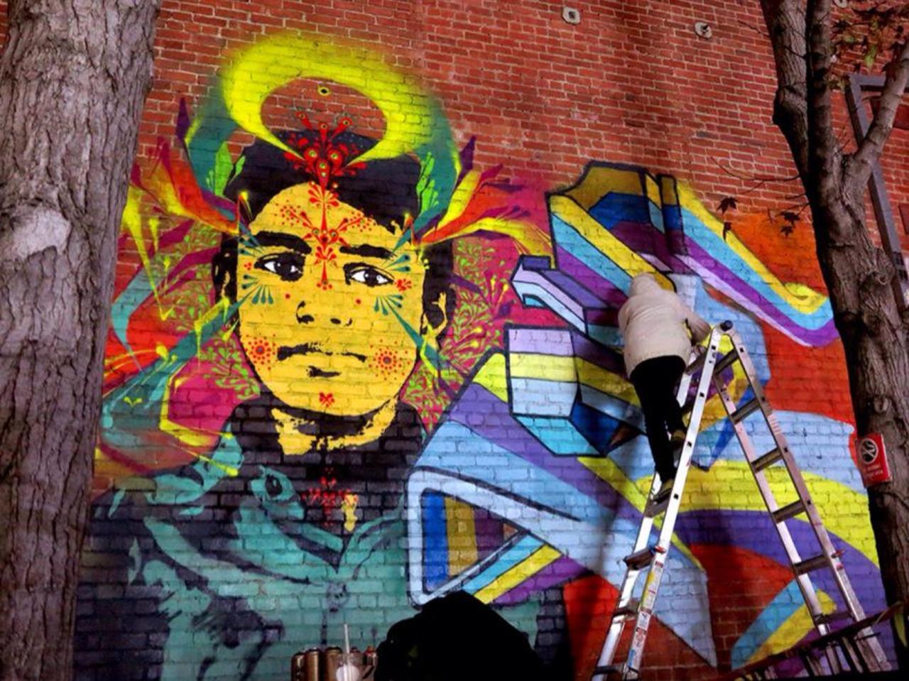 Artist at work, street art by Stinkfish
http://streetartnews.net/search/label/Stinkfish
#graffiti #streetart #mural #Columbia #USA http://t.co/bHDsspgZKA