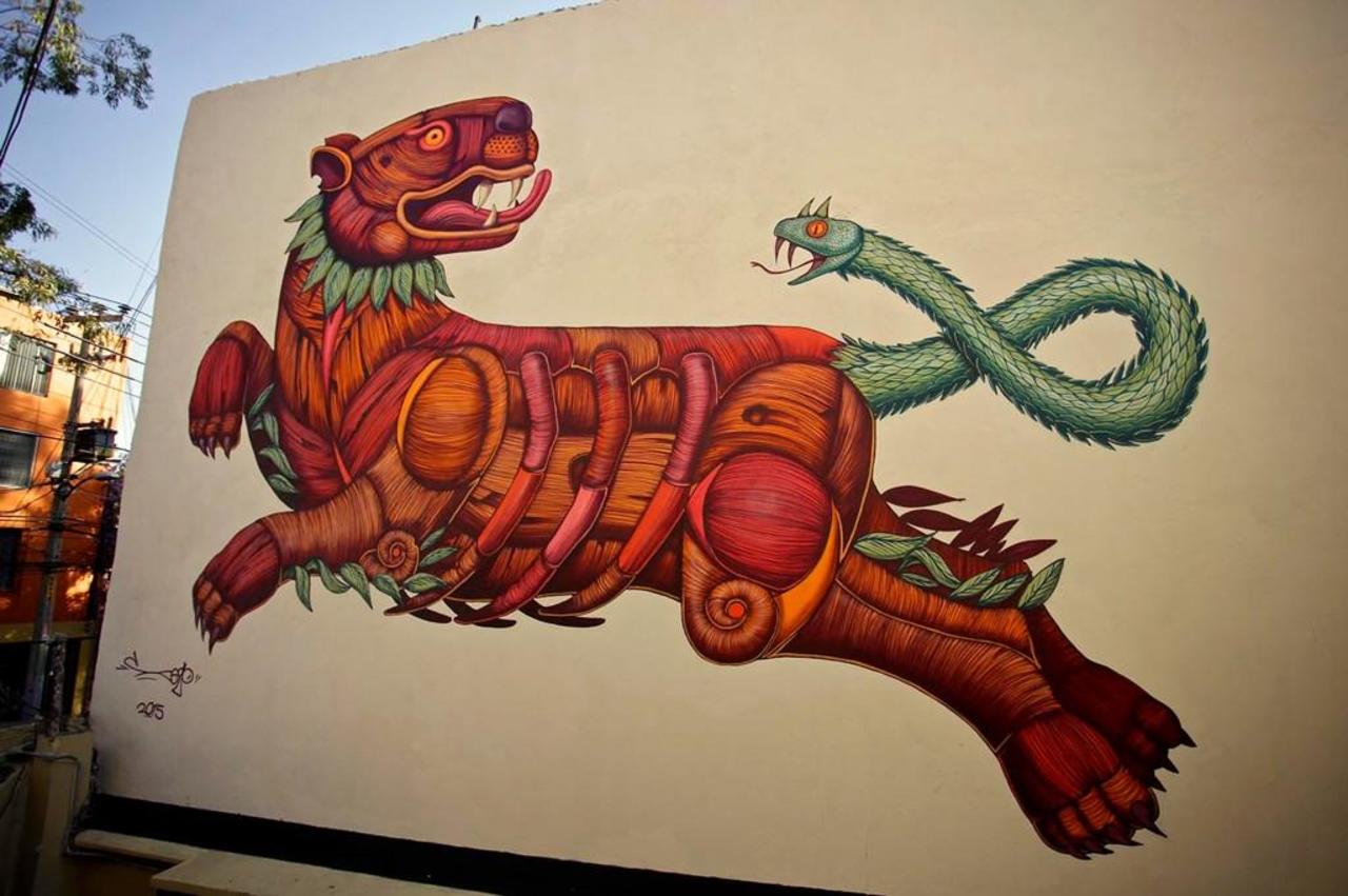 Streetart by Sego in Mexico DF

#streetart #urbanart #mural #art #graffiti http://t.co/SnsTcmFiME