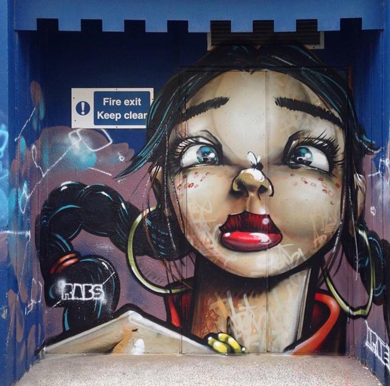 New Street Art piece by • aroe_msk 

#art #arte #graffiti #streetart http://t.co/m6gPBjsOLq