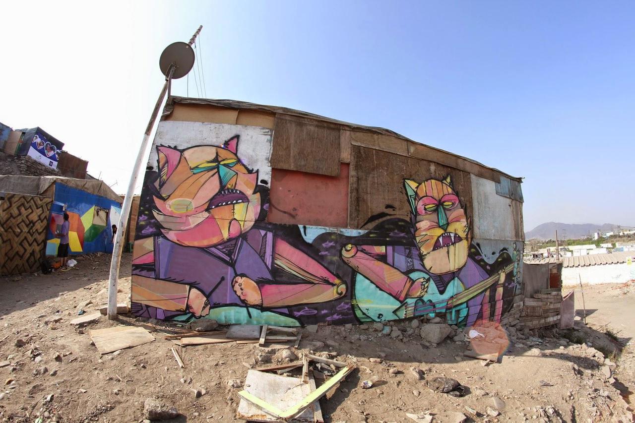 Streetart by Seimiek in Lima, Peru

#streetart #urbanart #mural #art #graffiti http://t.co/8uxXDMXdgL