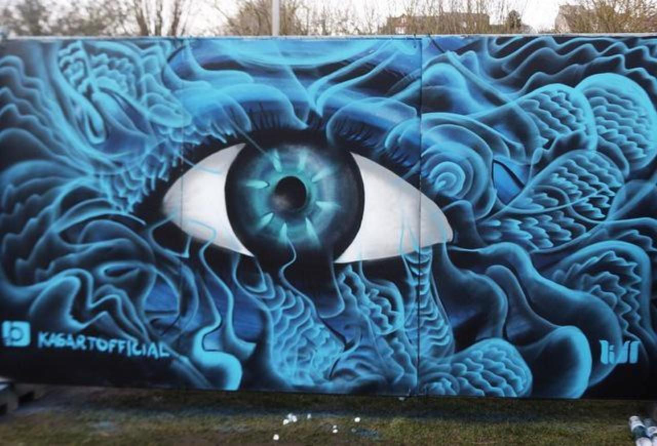 Street Art by the artist kasartofficial in Belgium 

#art #arte #graffiti #streetart http://t.co/e8e2OsZ5ky