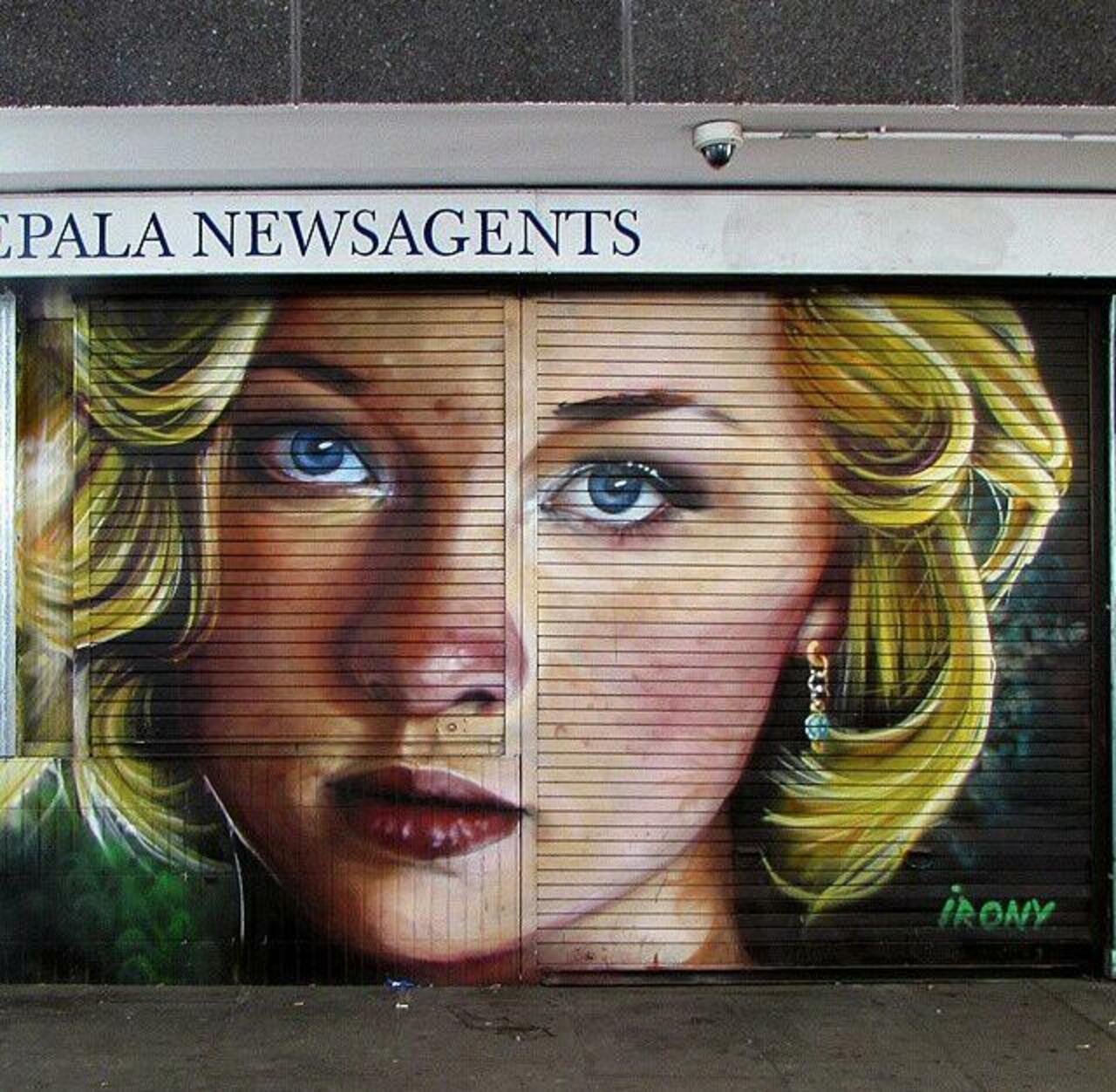 Street Art portrait by whoamirony in Islington, London 

#art #arte #graffiti #streetart http://t.co/AVMsWND46x